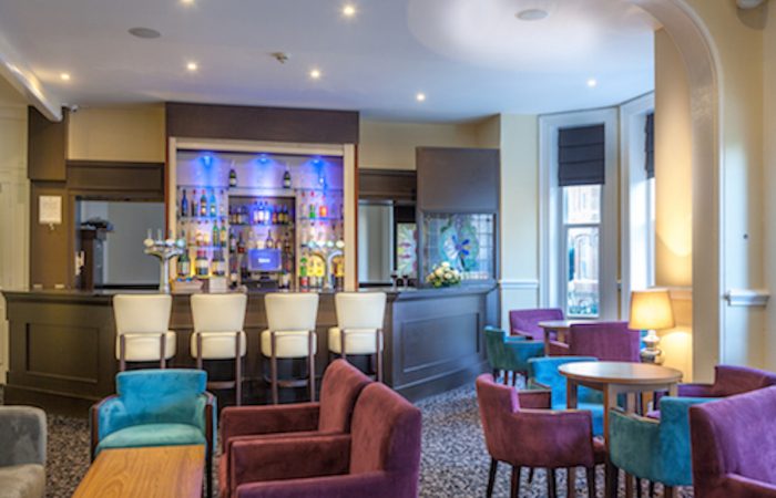 4 Durley Dean Bar